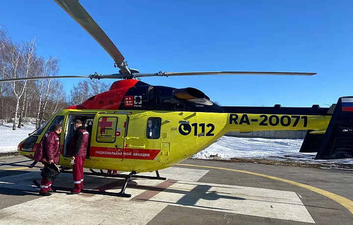 Пятимесячного ребёнка вертолётом санавиации доставили из Москвы в Тулу