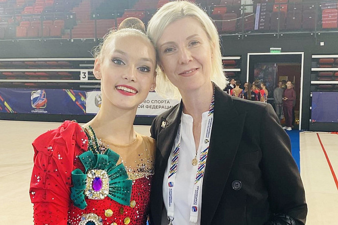 Гимнастка из Тулы в составе сборной России-2 завоевала «серебро» на Всероссийской спартакиаде