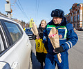 «Предъявите вашу улыбку»: на улицы Тулы вышел «Праздничный патруль»