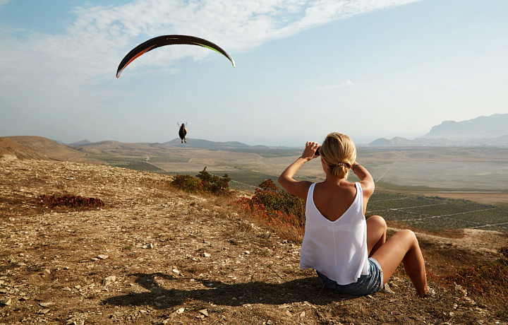 «Первый раз страшно не было, а вот потом руки тряслись»: почему людей тянет к экстремальным видам спорта?