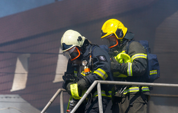 ﻿В Тульской области потушили один пожар и устранили последствия трех ДТП за сутки