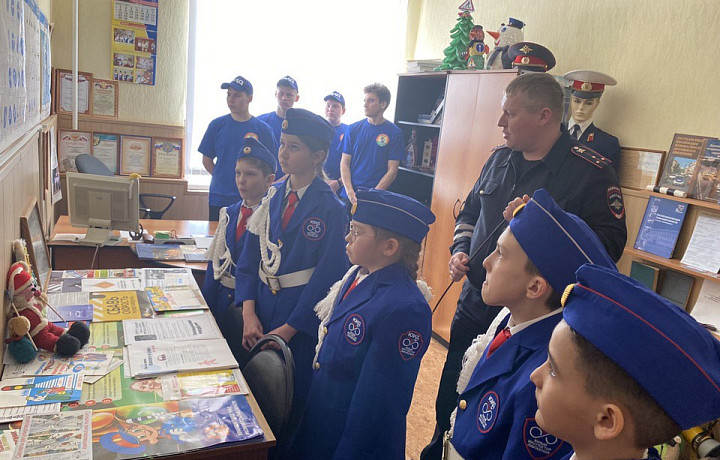 Юные тульские инспекторы движения посетили музей ГАИ-ГИБДД