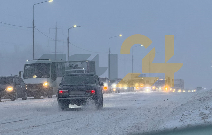 Калужское шоссе в Туле встало в пробке утром 19 февраля