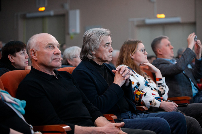 Звезды в Туле: открытие фестиваля военного кино – как это было