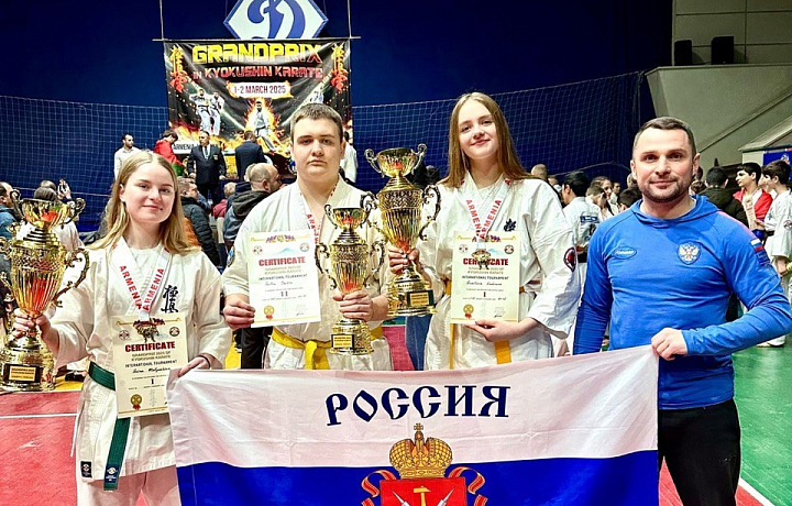Тульские спортсмены завоевали медали на международном турнире по карате-киокусинкай