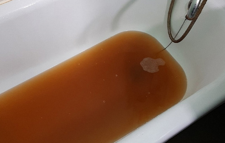 Жители поселка Бородинский в Киреевском районе пожаловались на плохое водоснабжение и холод в квартирах