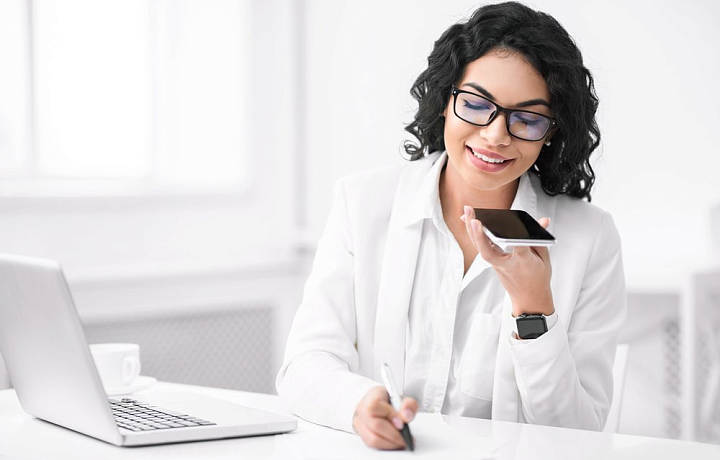 Тулячки стали реже делать макияж перед работой