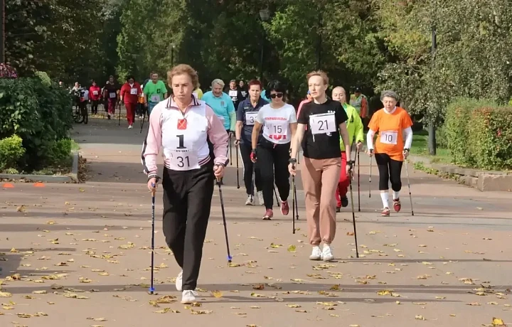 В Туле состоялся Фестиваль по северной ходьбе «Кубок муниципалитетов»