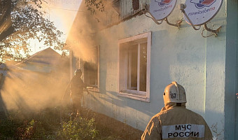При пожаре в жилом доме в Узловском районе пострадал человек