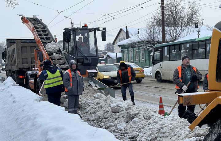 Сколько техники для уборки снега есть в районах и городах Тульской области?