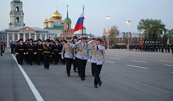 Тульские полицейские приняли участие в репетиции Парада Победы