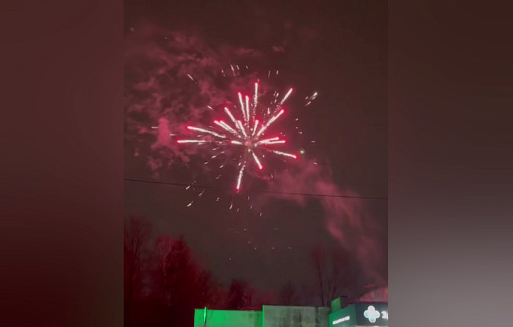 Туляки заметили салют во время опасности БПЛА