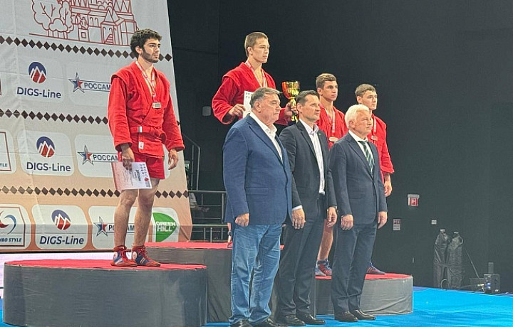 Тульские самбисты завоевали медали на Международном турнире в Москве