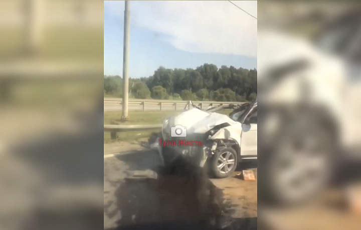 На трассе М-2 «Крым» в Тульской области перевернулся автомобиль