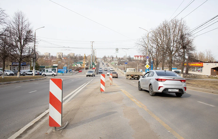 7 ноября на Московском путепроводе в Туле оставят для движения одну полосу
