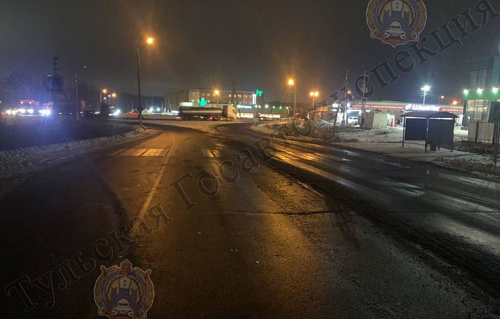 Жительница Тулы попала под колеса автомобиля на пешеходном переходе