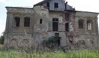 За рубль отдают в аренду усадьбу под Веневом: краевед называет ее старейшей во всей Тульской области