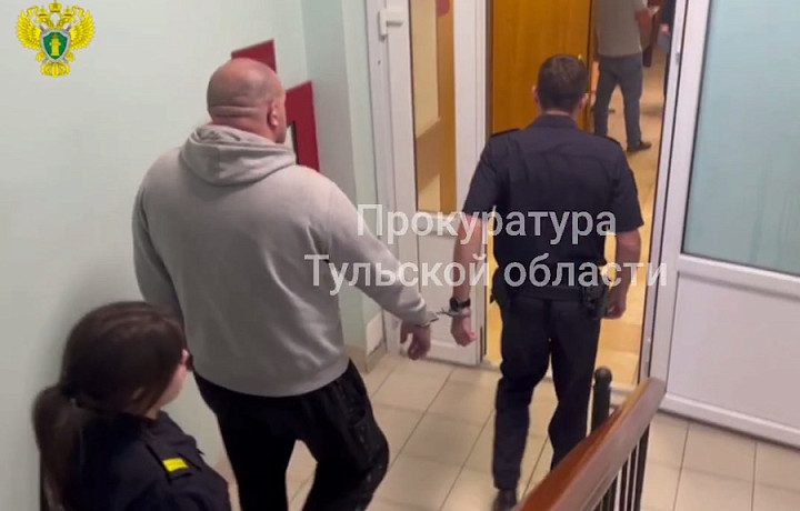 Туляк, обвиняемый в убийстве директора спортколледжа и его адвоката, был знаком с ними с детства