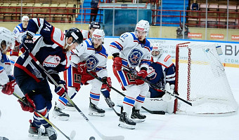 Тульский АКМ обыграл «Кристалл» из Саратова со счетом 3:2