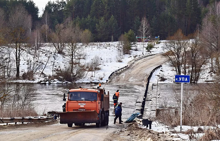В Суворовском районе из-за паводка запрещено движение через Чекалинский и Мишневский мосты