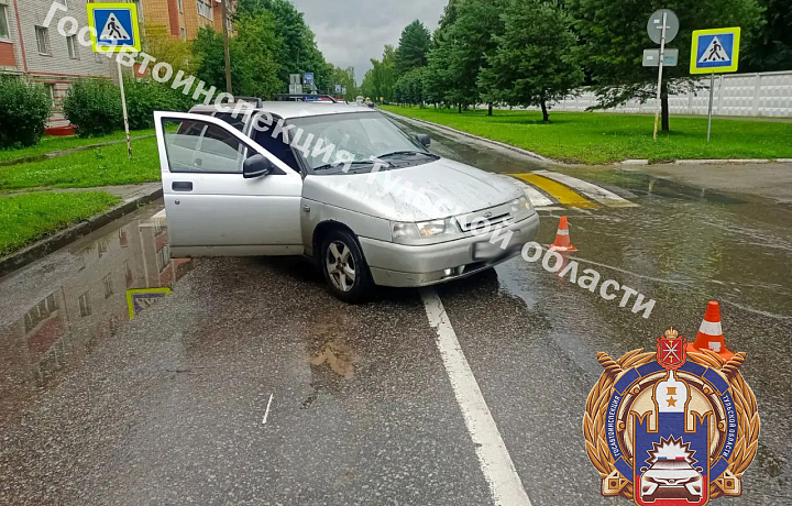 В Суворове на улице Тульской водитель «ВАЗ» сбил женщину на пешеходном переходе