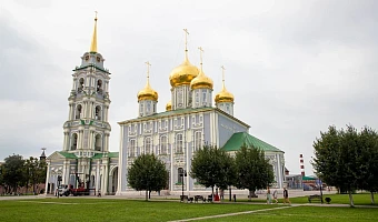 Тулякам объяснили, за кого нельзя подавать записки на молебны в церкви