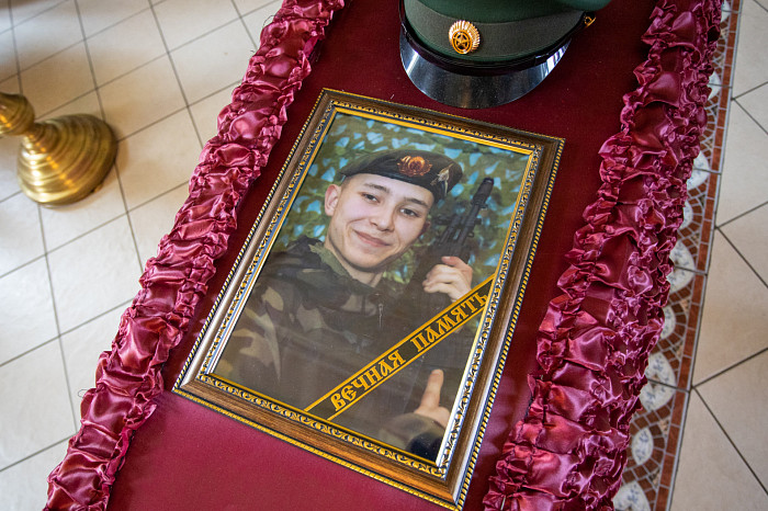 «Санёк» – знакомые погибшего на Украине 19-летнего военного из Дубны рассказали о его жизни