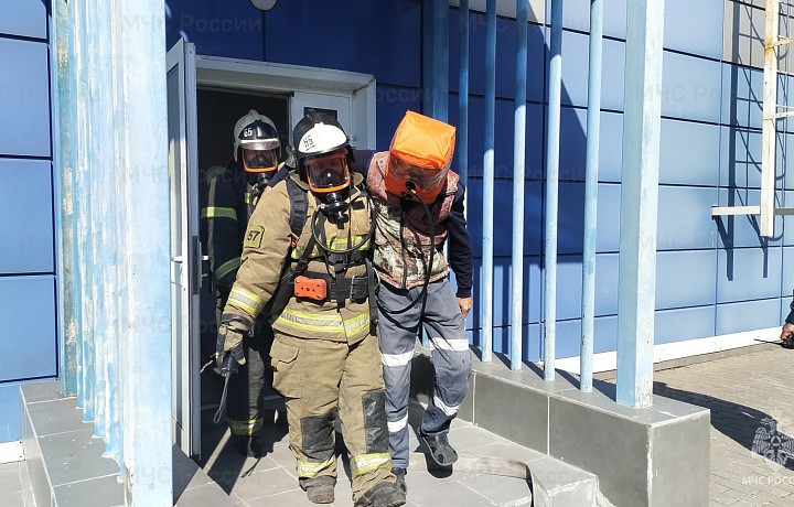 ФОК в Веневе эвакуировали из-за условного пожара