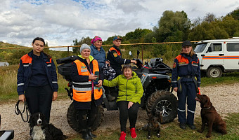 В лесах Тульской области нашли трех заблудившихся женщин-грибников