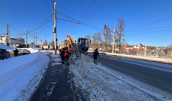 340 человек и 295 единиц техники задействуют в уборке Тулы 27 января