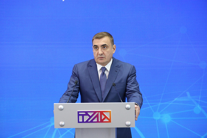 Почти 51,5 млрд рублей инвестиций и сотни новых рабочих мест. Каким был для Тульской области второй день ПМЭФ