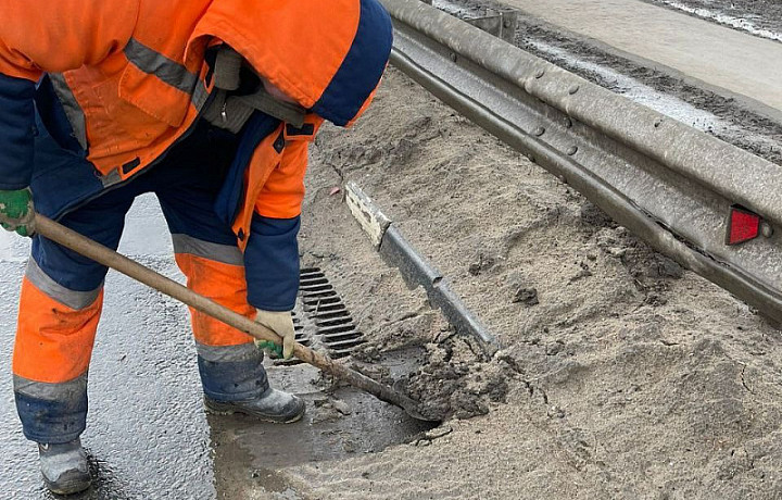 Подтопления на дорогах Тулы оперативно ликвидируют