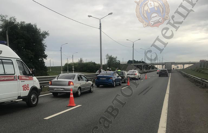 В Воловском районе произошло массовое ДТП из четырех автомобилей