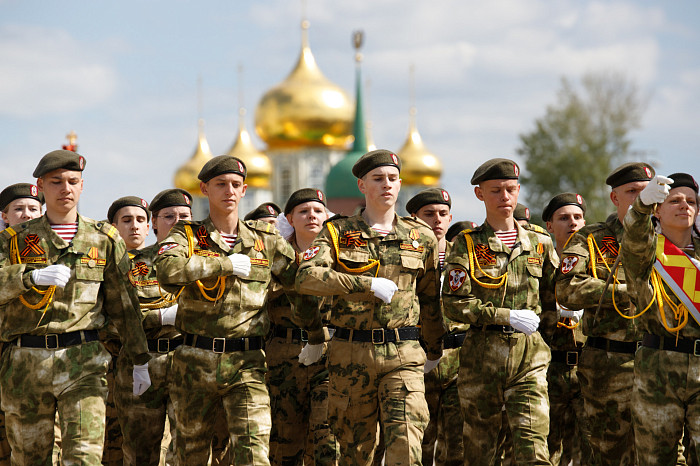 В Туле состоялся военный парад в честь Победы в Великой Отечественной войне
