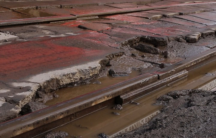 Туляки назвали самые проблемные участки трамвайных путей в городе