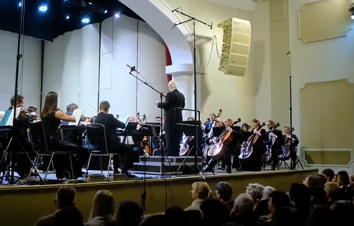 Тульский симфонический оркестр выступил под управлением Юрия Симонова