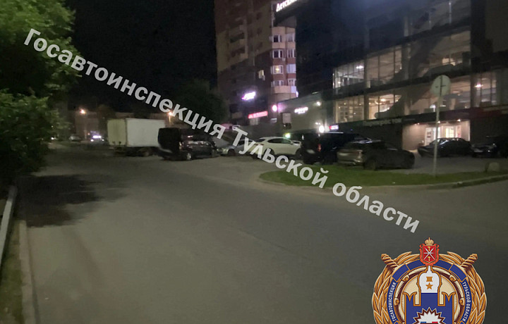На Калужском шоссе в Туле мотоциклист потерял управление и перевернулся