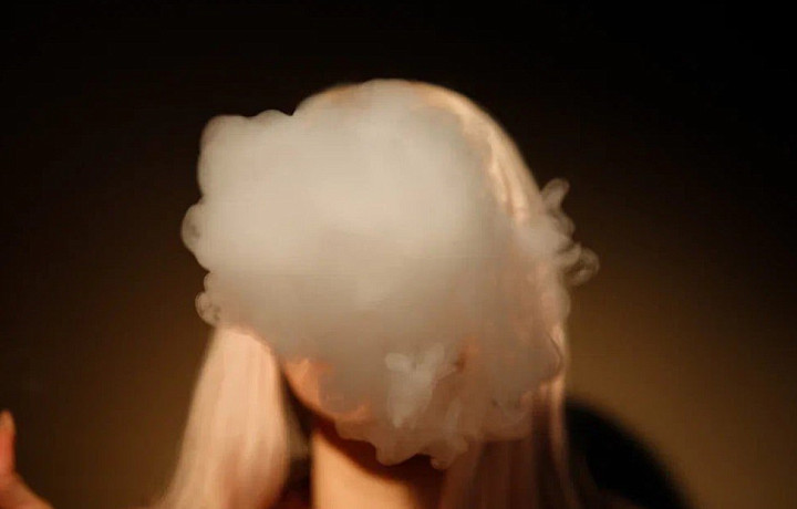 «Коллективное отравление»: врач развеяла мифы о безопасности кальяна – почему он вреден и какие болезни провоцирует? 