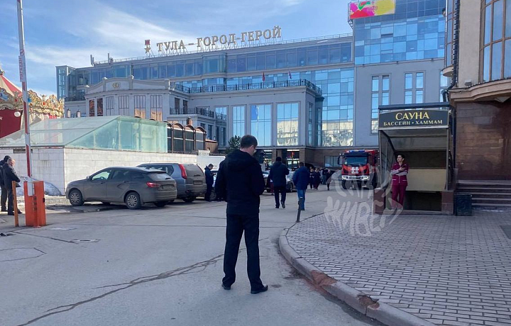 В Туле эвакуировали посетителей ТРЦ «Гостиный двор»