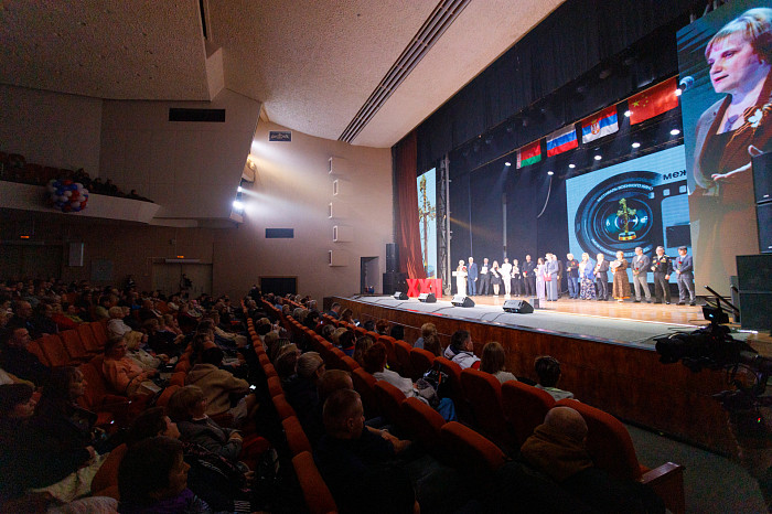 Звезды в Туле: открытие фестиваля военного кино – как это было