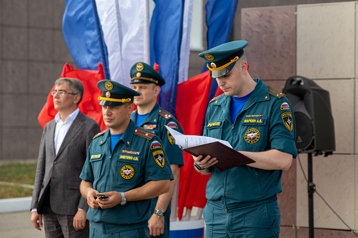 «Мы работаем не за госнаграды»: Сотрудники Тульского спасцентра рассказали о работе в Мариуполе