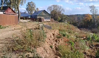 В Алексине две улицы сползают в овраг: власти заявили, что денег на решение вопроса нет