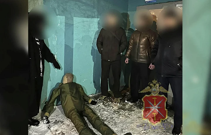 Камера домофона записала, как жительница Новомосковска случайно убила своего знакомого