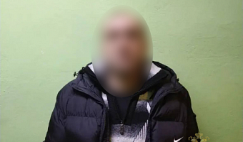 В Кимовске полицейские через задержанного с пакетиком марихуаны вышли на крупного поставщика