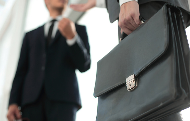 Управленцам в Тульской области предлагают до 300 тысяч рублей зарплаты в 2026 году