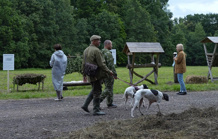 В «Ясной Поляне» прошел третий фестиваль «Охота как искусство»