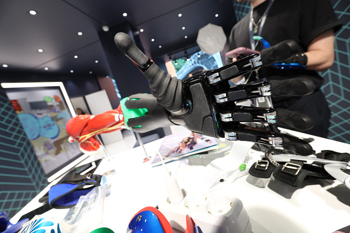 Почти 51,5 млрд рублей инвестиций и сотни новых рабочих мест. Каким был для Тульской области второй день ПМЭФ