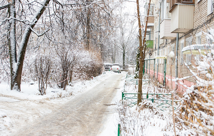 Туляки подали более четырёх тысяч жалоб на уборку снега и течь кровли с 1 по 7 марта