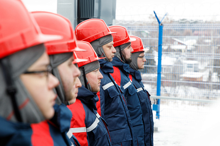 Дюмину и гендиректору «Россетей» Рюмину показали новый питающий центр в Туле