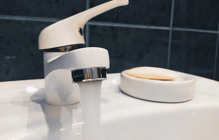 На трех улицах Тулы 19 июля отключат холодную воду